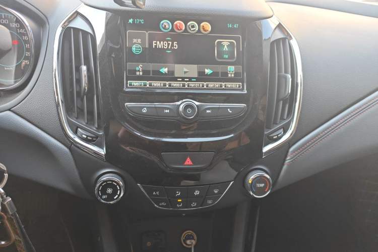 Used Chevrolet Cruze 2018 Redline 320 Automatic Xuanfeng Urban Edition Audio And AC Panel