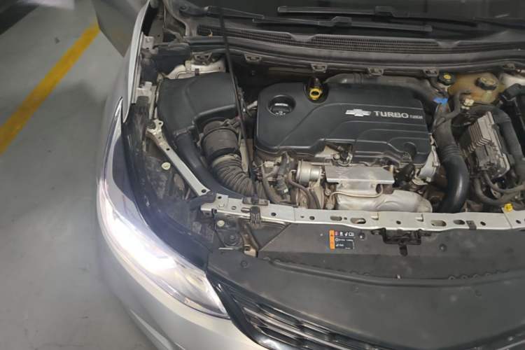 Used Chevrolet Cruze 2018 Redline 330T Dual-Clutch Flagship Edition Engine Bay Right