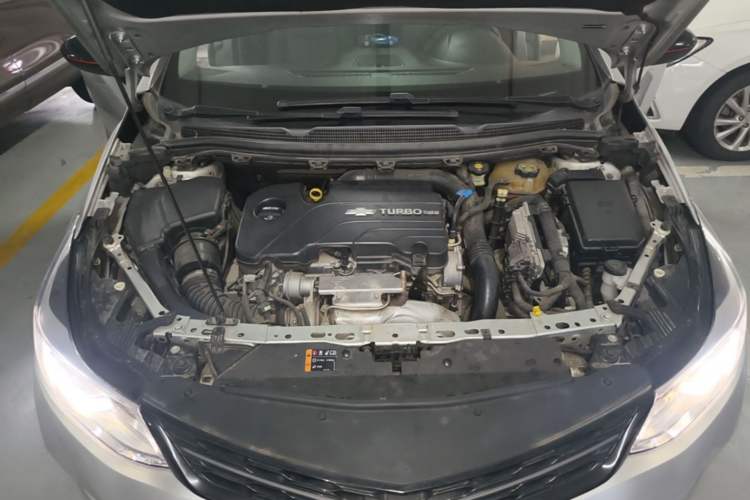 Used Chevrolet Cruze 2018 Redline 330T Dual-Clutch Flagship Edition Engine Bay