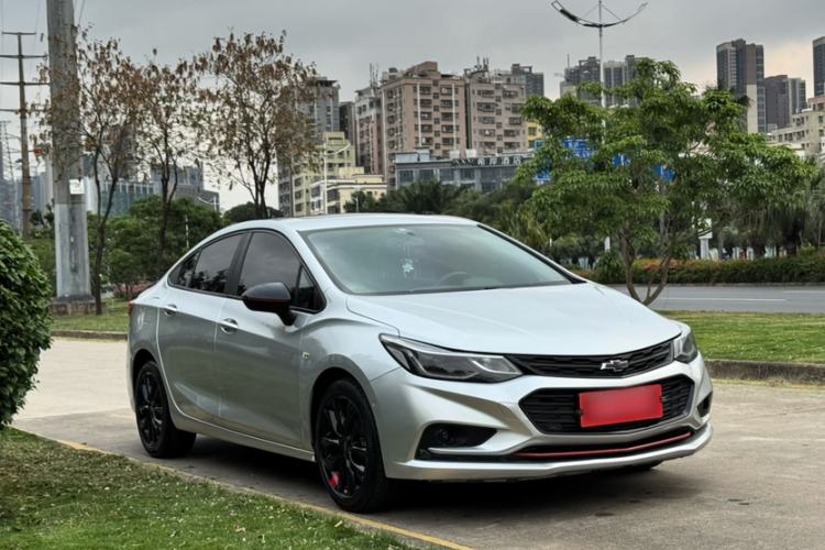 Used Chevrolet Cruze 2018 Redline 330T Dual-Clutch Flagship Edition Exterior 9