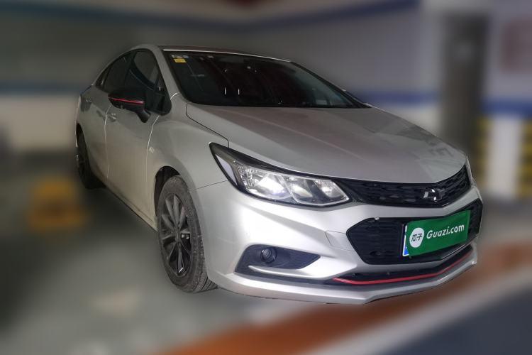 Used Chevrolet Cruze 2018 Redline 320 Automatic Xuanfeng Urban Edition Front Right 45 Deg