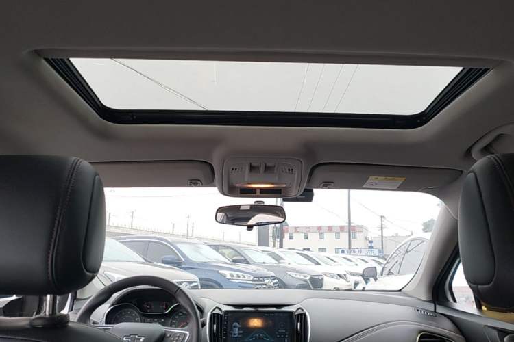 Used Chevrolet Cruze 2018 Redline 320 Automatic Xuanfeng Urban Edition Headliner