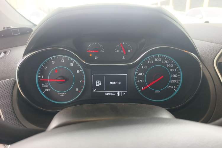Used Chevrolet Cruze 2018 Redline 320 Automatic Pioneer Edition Instrument Cluster
