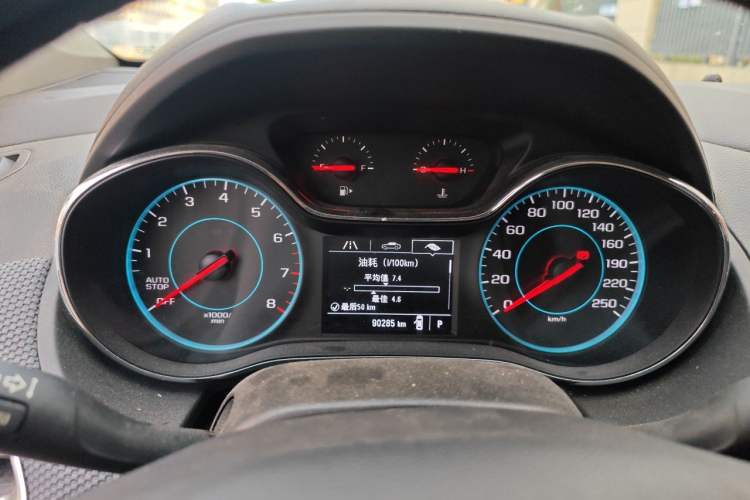 Used Chevrolet Cruze 2018 320 Automatic Pioneer Sunroof Edition Instrument Cluster