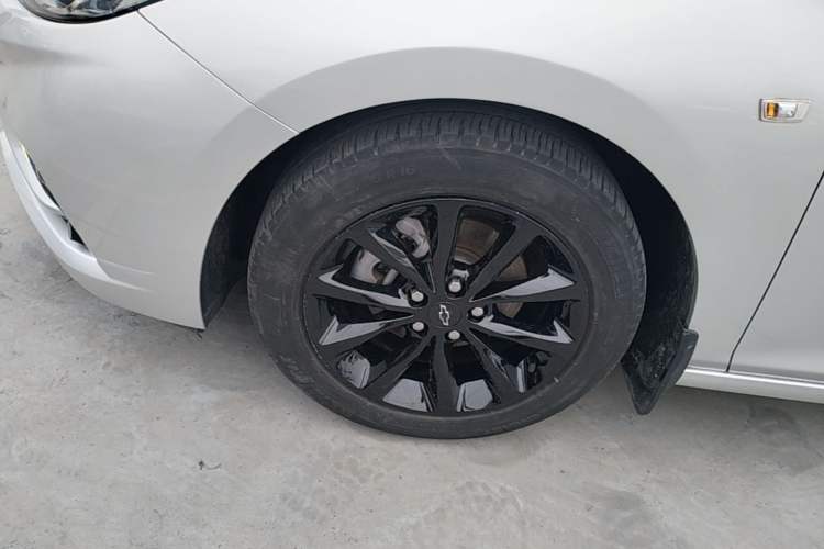 Used Chevrolet Cruze 2018 Redline 320 Automatic Xuanfeng Urban Edition Left Front Wheel Hub