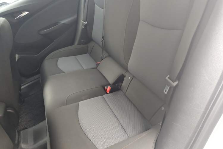 Used Chevrolet Cruze 2018 Redline 320 Automatic Pioneer Edition Left Rear Seat