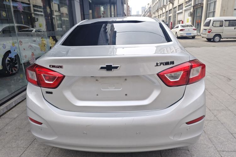 Used Chevrolet Cruze 2018 Redline 320 Automatic Pioneer Edition Rear