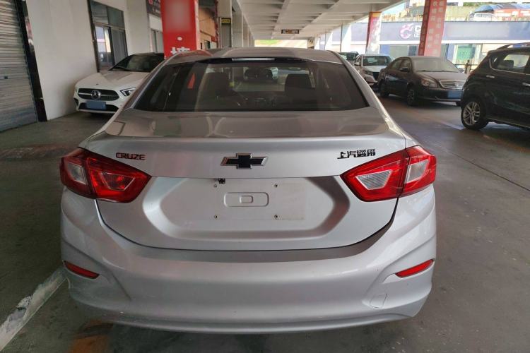 Used Chevrolet Cruze 2018 Redline 320 Automatic Pioneer Edition Rear