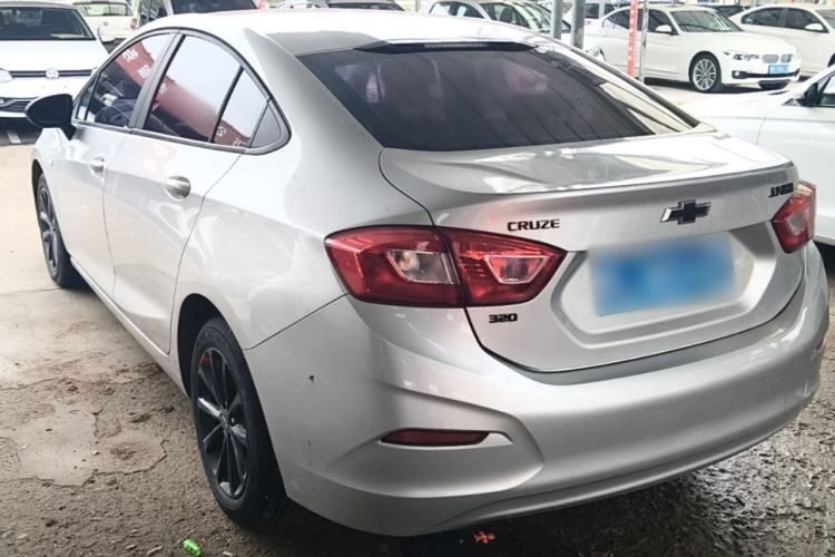 Used Chevrolet Cruze 2018 Redline 320 Automatic Pioneer Edition Rear Left 45 Deg