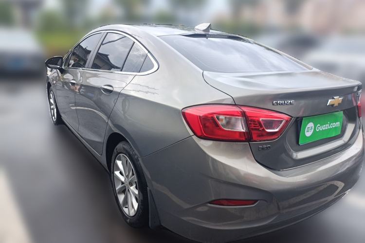 Used Chevrolet Cruze 2018 Hatchback 320 Automatic Pioneer Sunroof Edition Rear Left 45 Deg