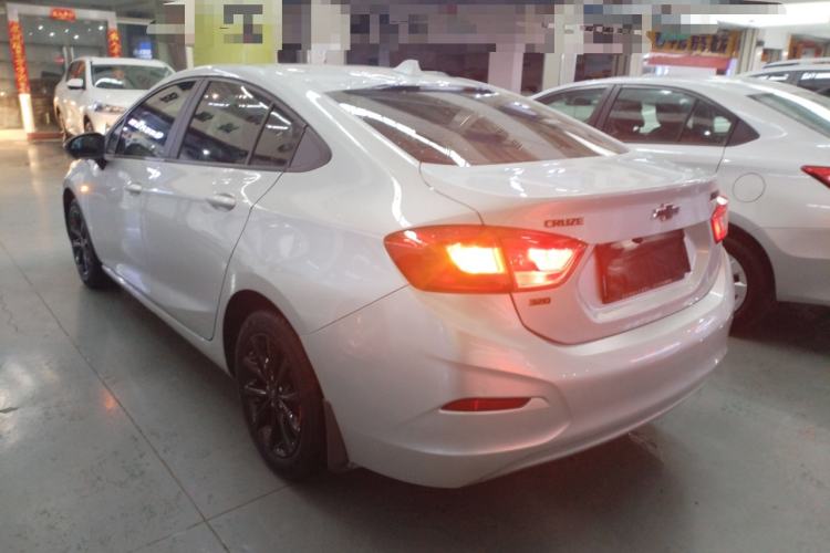 Used Chevrolet Cruze 2018 Redline 320 Automatic Pioneer Edition Rear Left 45 Deg