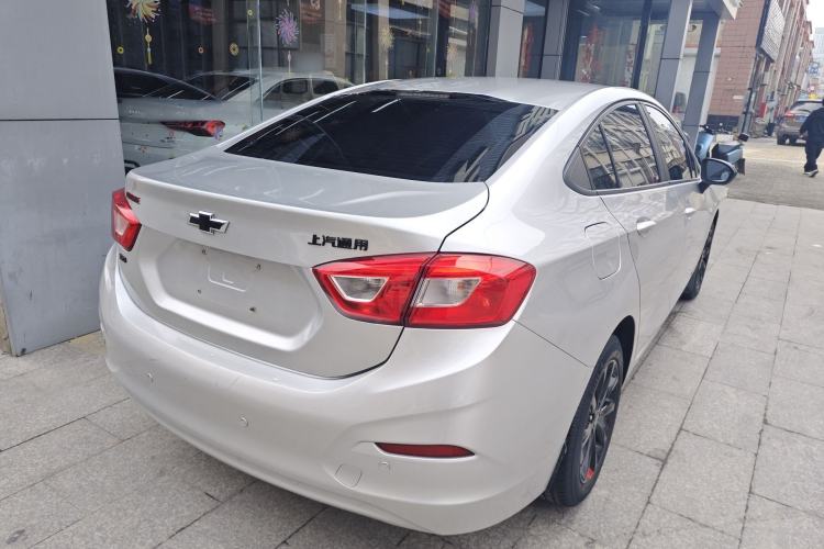 Used Chevrolet Cruze 2018 Redline 320 Automatic Pioneer Edition Rear Right 45 Deg