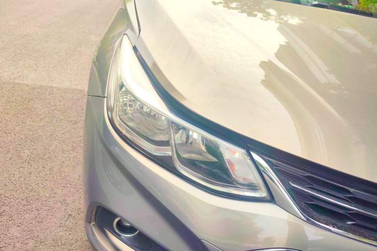 Used Chevrolet Cruze 2018 320 Automatic Xuanfeng Urban Edition Right Front Headlight