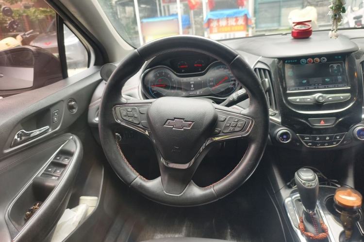 Used Chevrolet Cruze 2018 Redline 330T Dual-Clutch Flagship Edition Steering Wheel