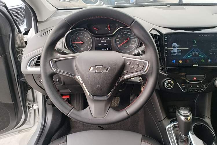 Used Chevrolet Cruze 2018 Redline 320 Automatic Xuanfeng Urban Edition Steering Wheel