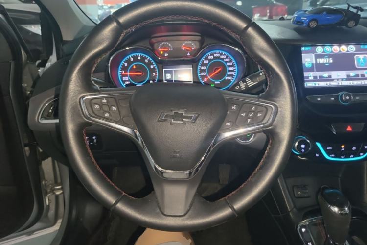 Used Chevrolet Cruze 2018 Redline 330T Dual-Clutch Flagship Edition Steering Wheel