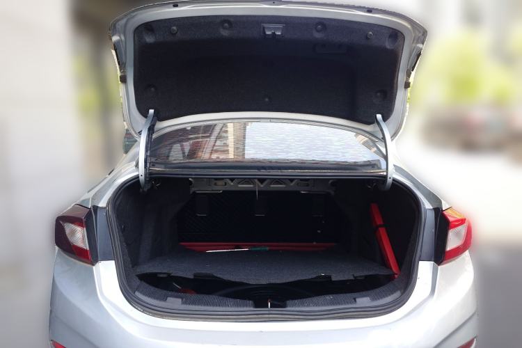 Used Chevrolet Cruze 2018 Redline 320 Automatic Pioneer Edition Trunk