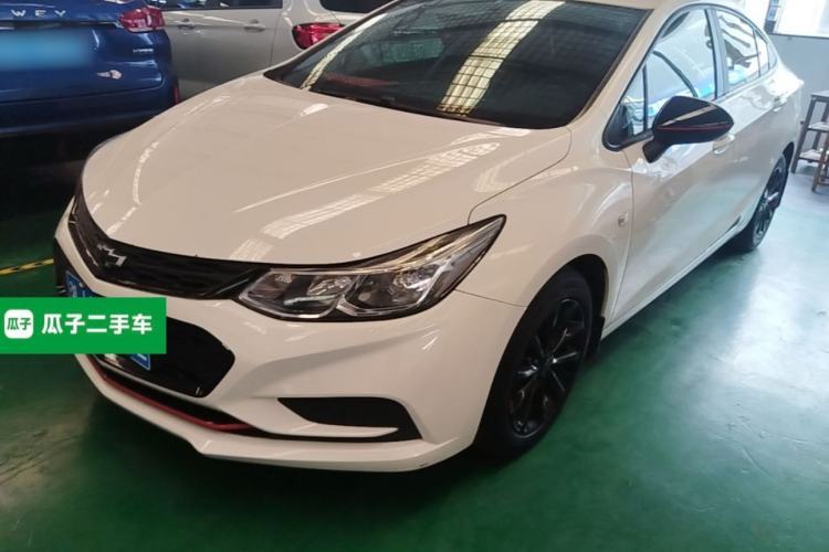 Used Chevrolet Cruze 2018 Redline 320 Automatic Pioneer Edition Guazi used car, China used car export, Used car for sale, Used  cars, Cheapest cars for sale