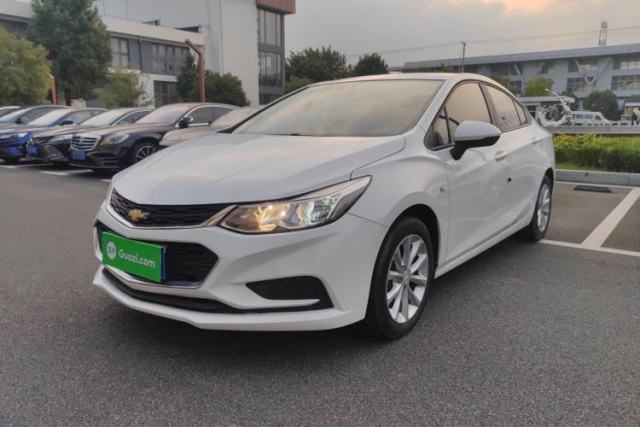 Used Chevrolet Cruze 2018 320 Automatic Pioneer Sunroof Edition