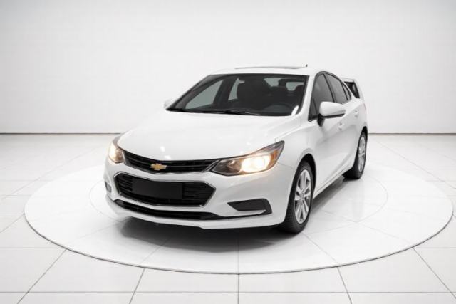 Used Chevrolet Cruze 2018 320 Automatic Pioneer Sunroof Edition