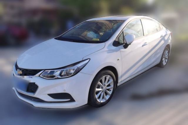 Used Chevrolet Cruze 2018 320 Automatic Pioneer Sunroof Edition