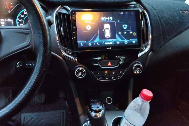 Used Chevrolet Cruze 2018 320 Automatic Pioneer Sunroof Edition Audio And AC Panel