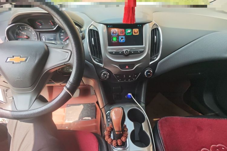 Used Chevrolet Cruze 2018 320 Automatic Pioneer Sunroof Edition Audio And AC Panel
