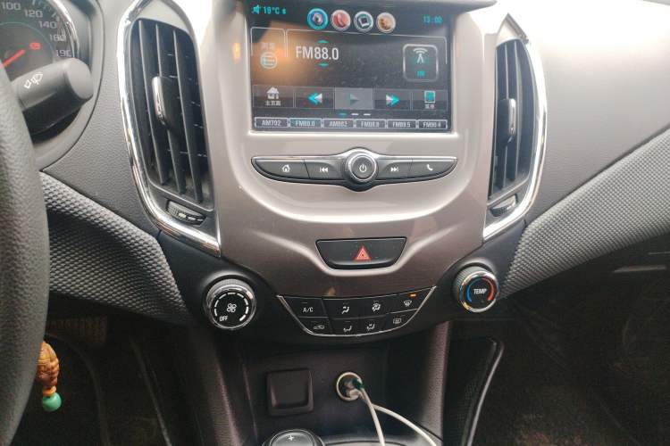 Used Chevrolet Cruze 2018 Revised Version 320 Automatic Pioneer Edition Audio And AC Panel