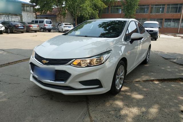 Used Chevrolet Cruze 2018 320 Automatic Pioneer Sunroof Edition