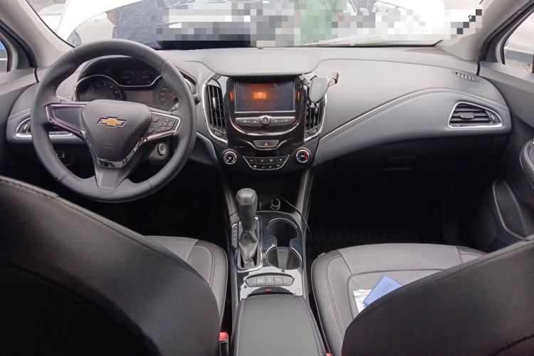 Used Chevrolet Cruze 2018 320 Automatic Xuanfeng Urban Edition Center Console