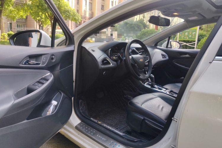 Used Chevrolet Cruze 2018 320 Automatic Xuanfeng Urban Edition Driver Seat