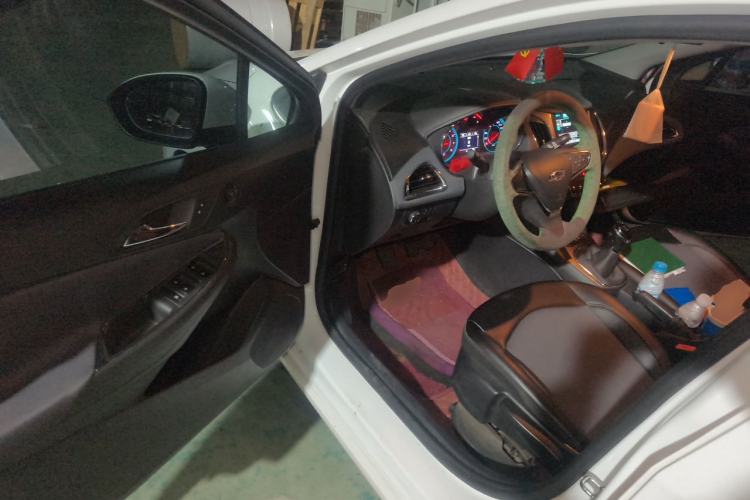Used Chevrolet Cruze 2018 320 Manual Xuanfeng Edition Driver Seat