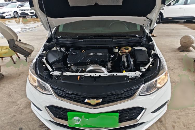 Used Chevrolet Cruze 2018 320 Automatic Pioneer Sunroof Edition Engine Bay