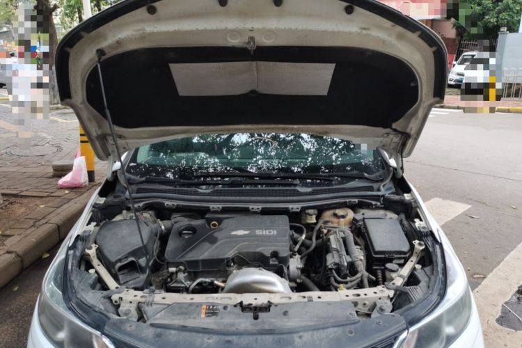 Used Chevrolet Cruze 2018 320 Automatic Pioneer Sunroof Edition Engine Bay