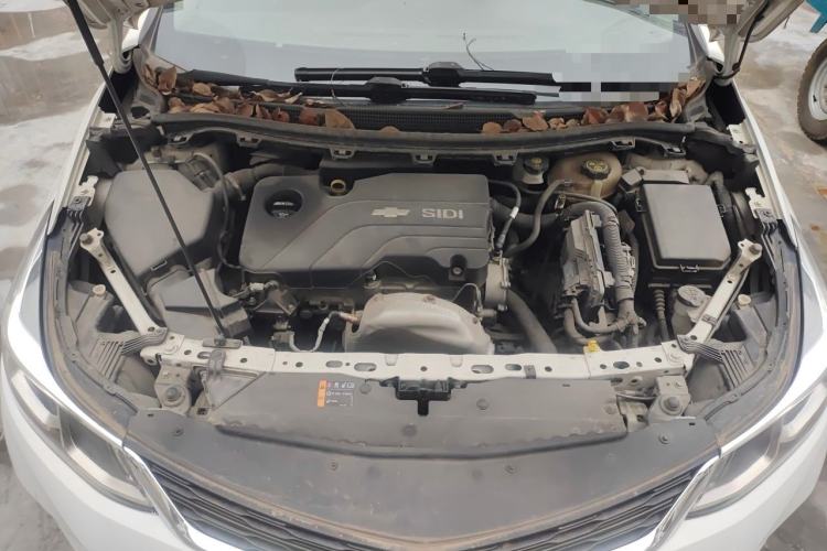 Used Chevrolet Cruze 2018 320 Automatic Pioneer Sunroof Edition Engine Bay