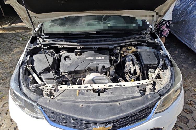 Used Chevrolet Cruze 2018 320 Automatic Pioneer Sunroof Edition Engine Bay