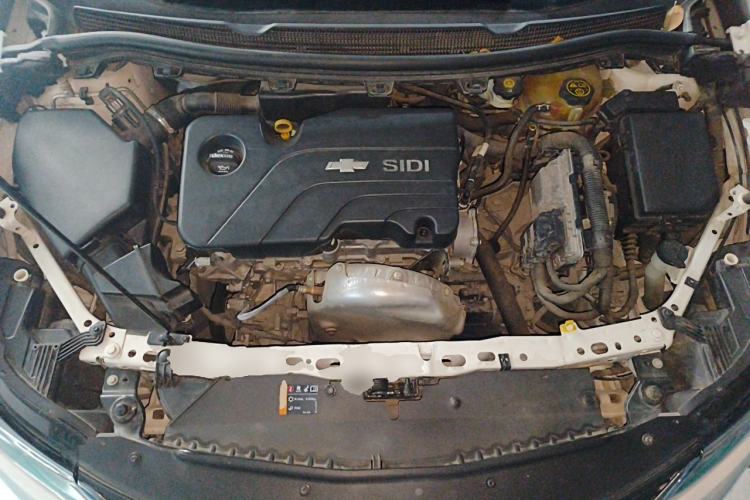 Used Chevrolet Cruze 2018 320 Automatic Pioneer Sunroof Edition Engine Bay