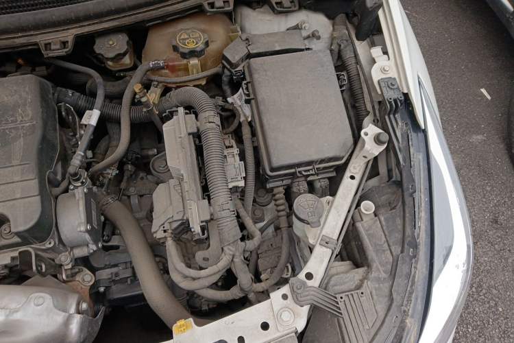 Used Chevrolet Cruze 2018 320 Automatic Xuanfeng Urban Edition Engine Bay Left