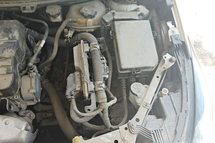 Used Chevrolet Cruze 2018 320 Automatic Pioneer Sunroof Edition Engine Bay Left