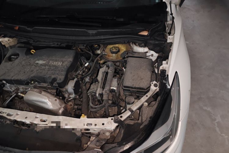 Used Chevrolet Cruze 2018 320 Automatic Pioneer Sunroof Edition Engine Bay Left
