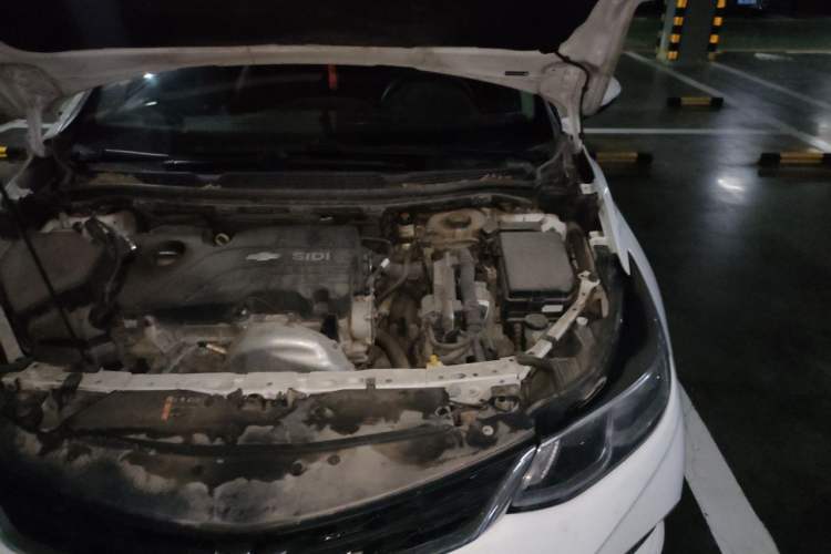 Used Chevrolet Cruze 2018 320 Automatic Pioneer Sunroof Edition Engine Bay Left