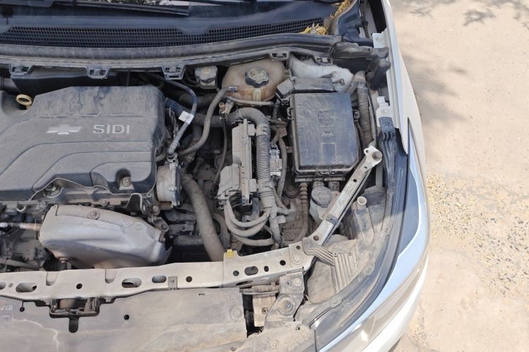 Used Chevrolet Cruze 2018 320 Automatic Pioneer Sunroof Edition Engine Bay Left