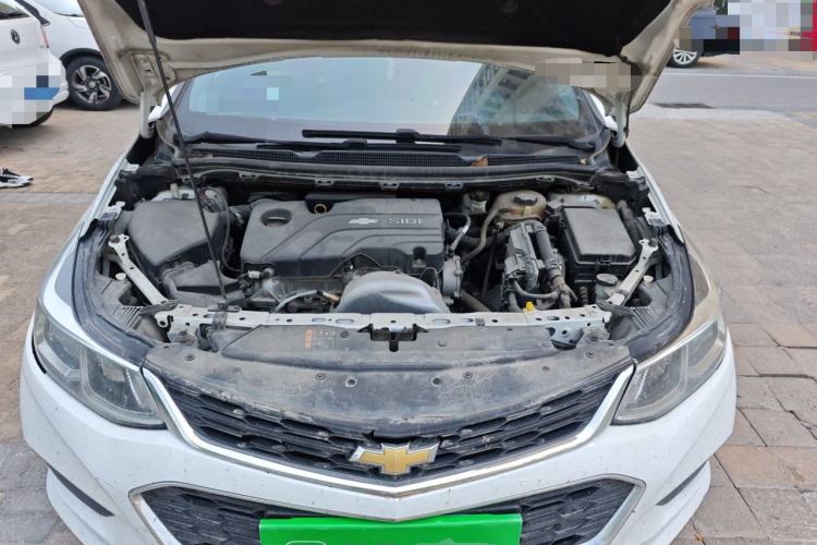 Used Chevrolet Cruze 2018 320 Automatic Pioneer Sunroof Edition Engine Bay