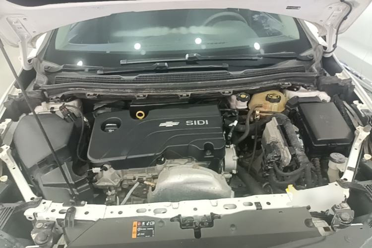 Used Chevrolet Cruze 2018 320 Automatic Pioneer Sunroof Edition Engine Bay