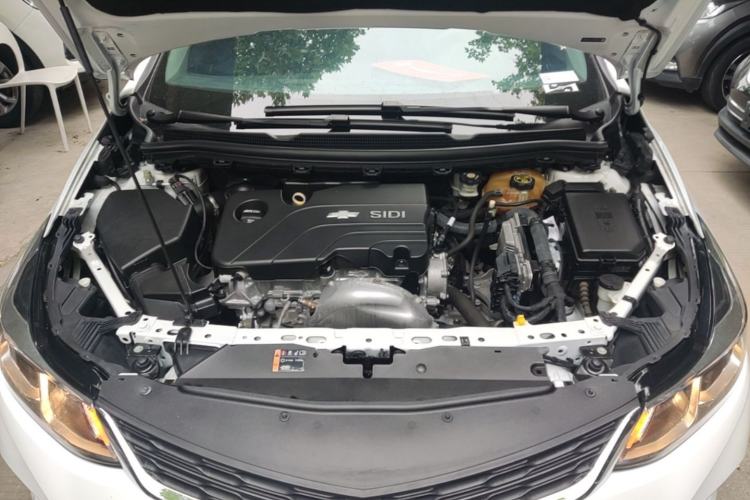 Used Chevrolet Cruze 2018 320 Automatic Pioneer Sunroof Edition Engine Bay