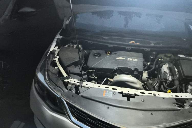 Used Chevrolet Cruze 2018 Revised Version 320 Automatic Pioneer Edition Engine Bay Right
