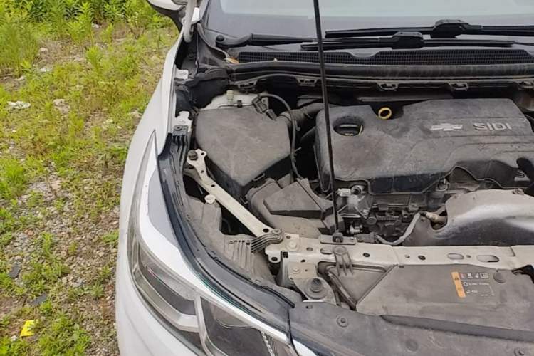 Used Chevrolet Cruze 2018 320 Automatic Xuanfeng Urban Edition Engine Bay Right