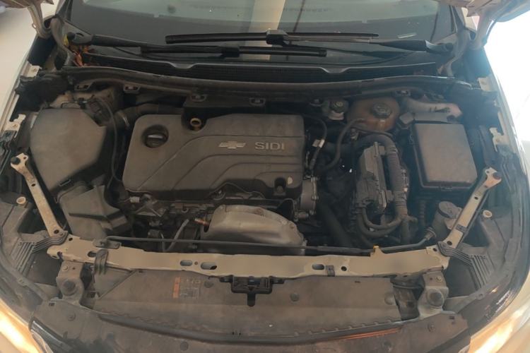 Used Chevrolet Cruze 2018 320 Automatic Pioneer Sunroof Edition Engine Bay