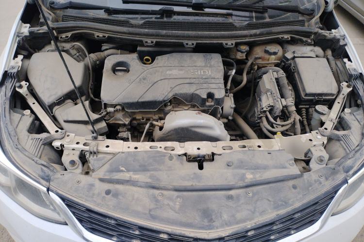 Used Chevrolet Cruze 2018 Revised Version 320 Automatic Pioneer Edition Engine Bay