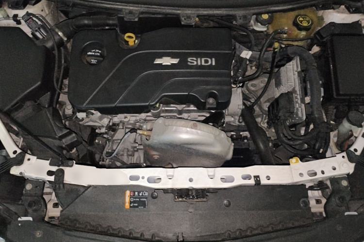Used Chevrolet Cruze 2018 320 Automatic Pioneer Sunroof Edition Engine Bay
